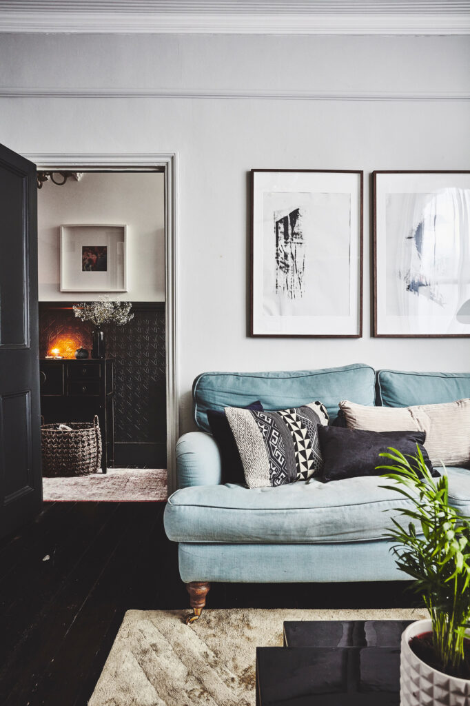 Selecting The Perfect Black Couch Cover: Material And Design Guide